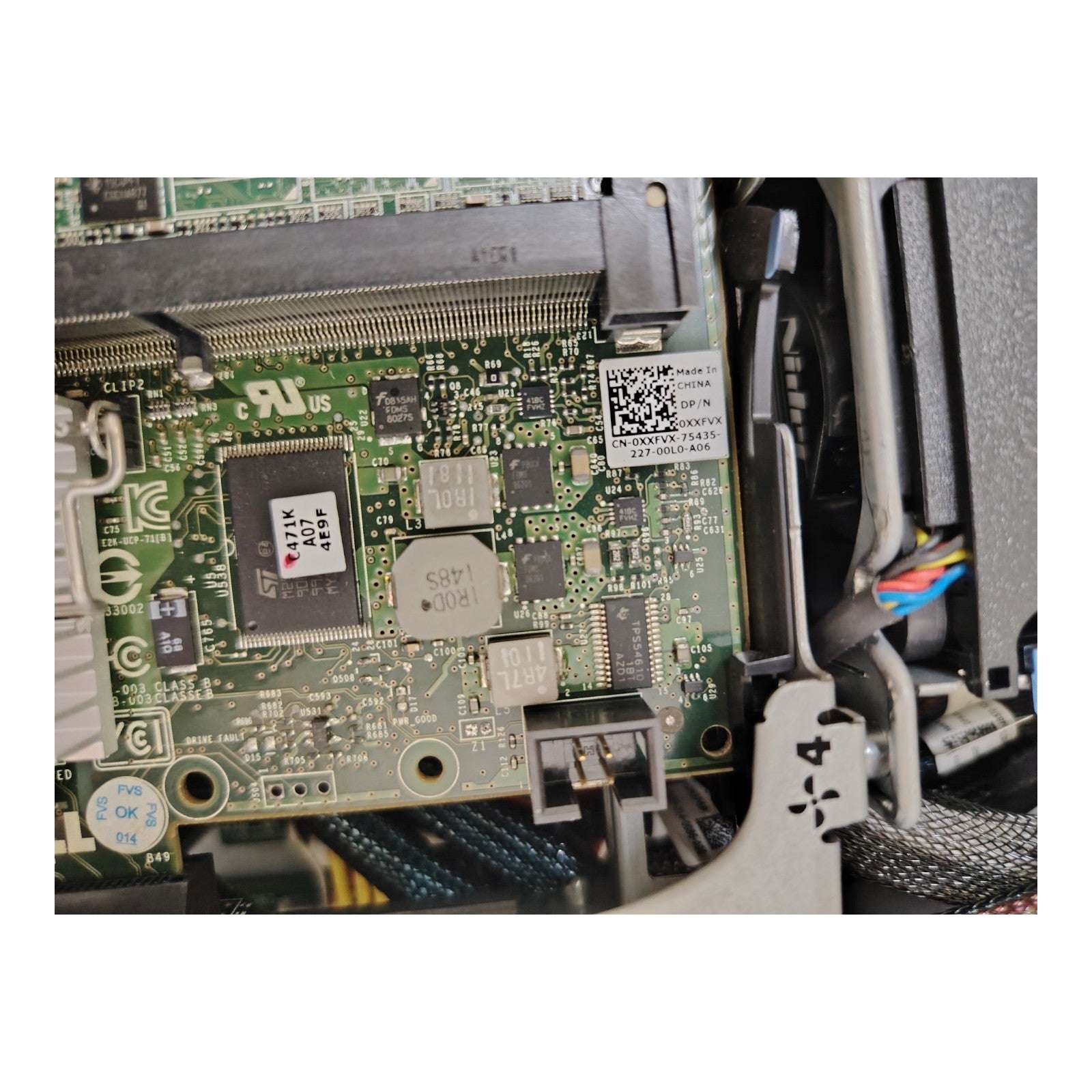 Dell PowerVault NX3100 Storage Server | 2x 300GB SAS HDD | PCIe Riser & Network Card | 2U Rackmount | Dual 750W PSU