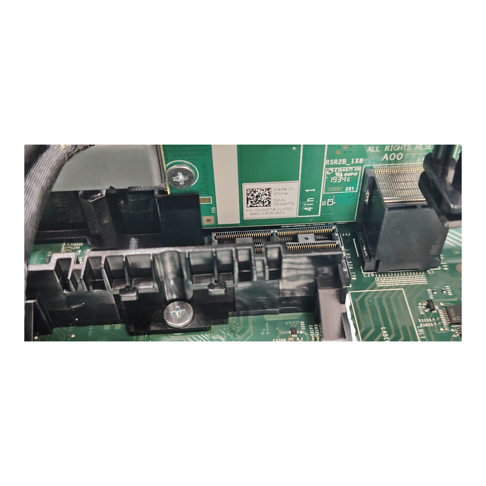 Dell PowerEdge R740 (3.5") 2U Rackmount Server – 2× Xeon Gold 6238M, 192GB DDR4 ECC RAM, 240GB SSD, RAID, 750W PSUs