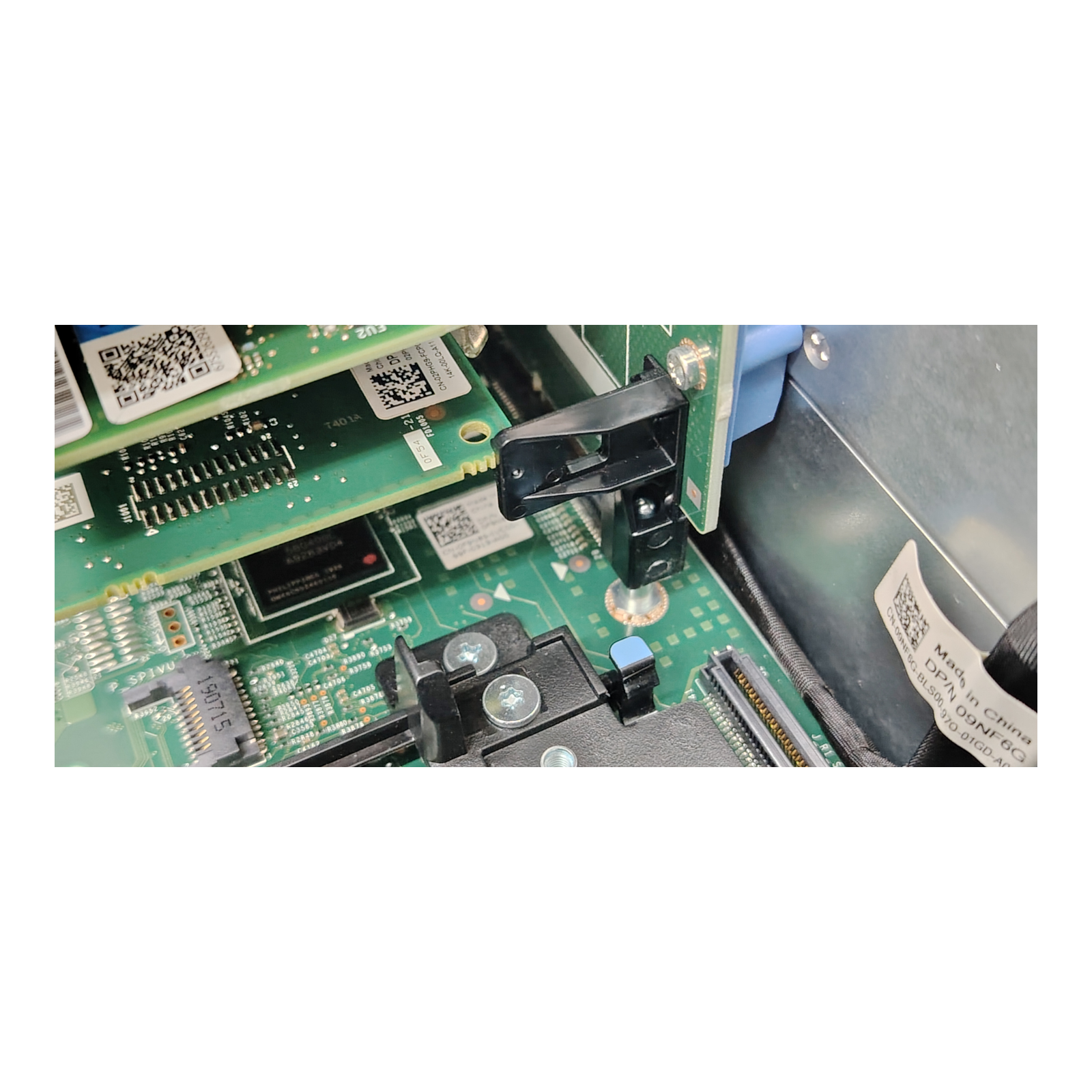 Dell PowerEdge R740 (3.5") 2U Rackmount Server – 2× Xeon Gold 6238M, 192GB DDR4 ECC RAM, 240GB SSD, RAID, 750W PSUs