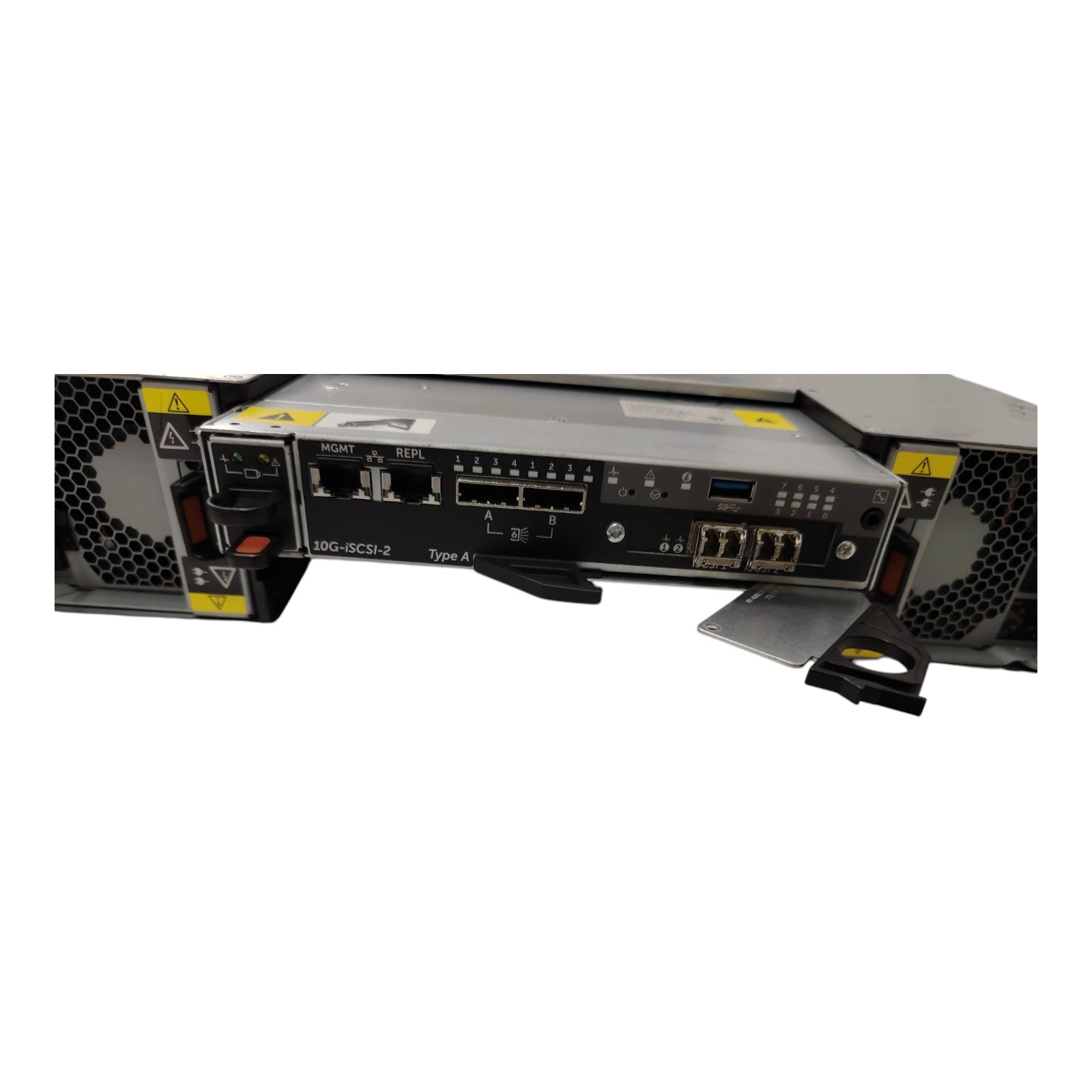 Dell Compellent SC4020 Storage Array | Dual 10Gb iSCSI Controllers | 2U Rackmount | No HDD | 580W Redundant PSU