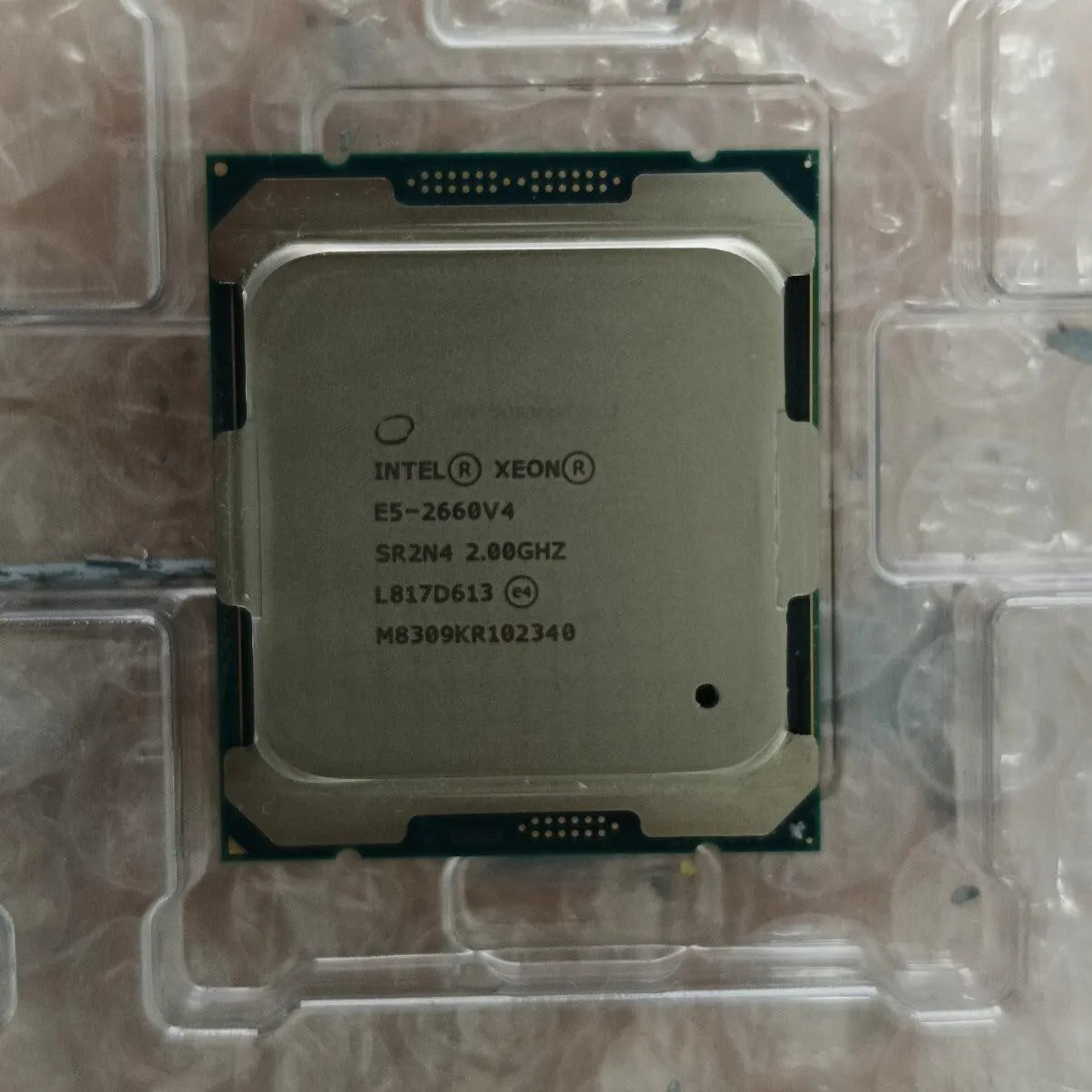 Intel Xeon E5-2660 v4 SR2N4 14-Core 2.0GHz 35MB Cache Server CPU Processor (LGA2011-3)