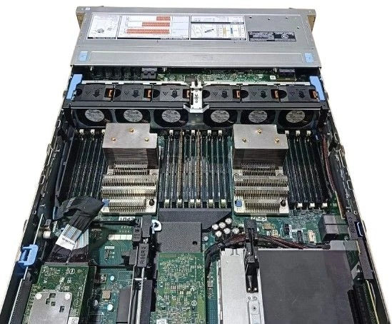 Dell P570F 2U Server Chassis – NVMe Ready, Dual 1600W PSUs, BOSS Adapter, H330+ HBA, PCIe Risers
