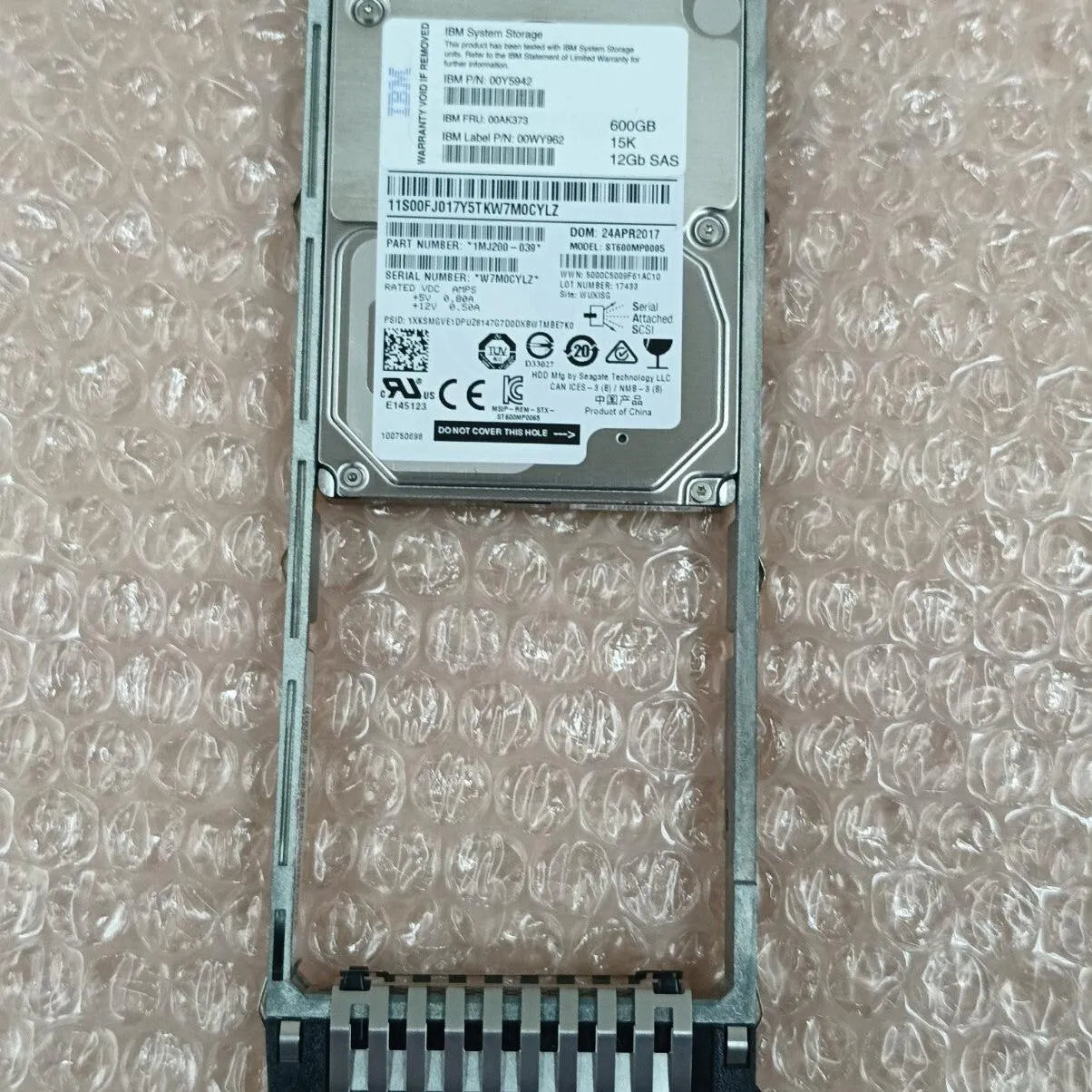 IBM P/N: 00y5942 600GB 15K 12Gbps 2.5" SAS HDD FRU: 00AK373