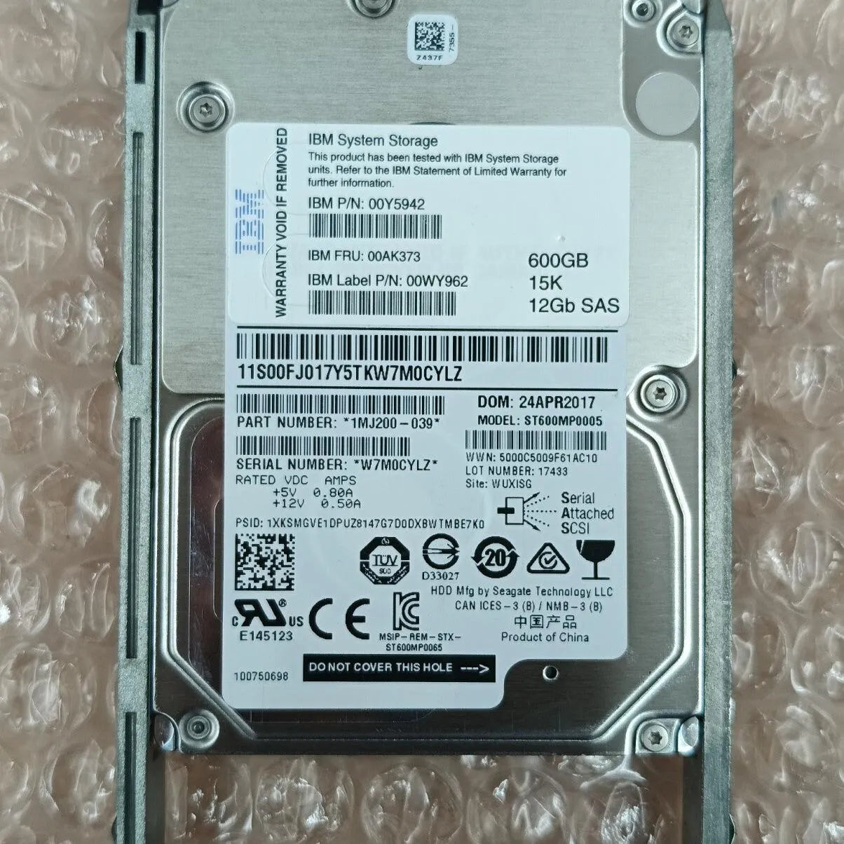 IBM P/N: 00y5942 600GB 15K 12Gbps 2.5" SAS HDD FRU: 00AK373