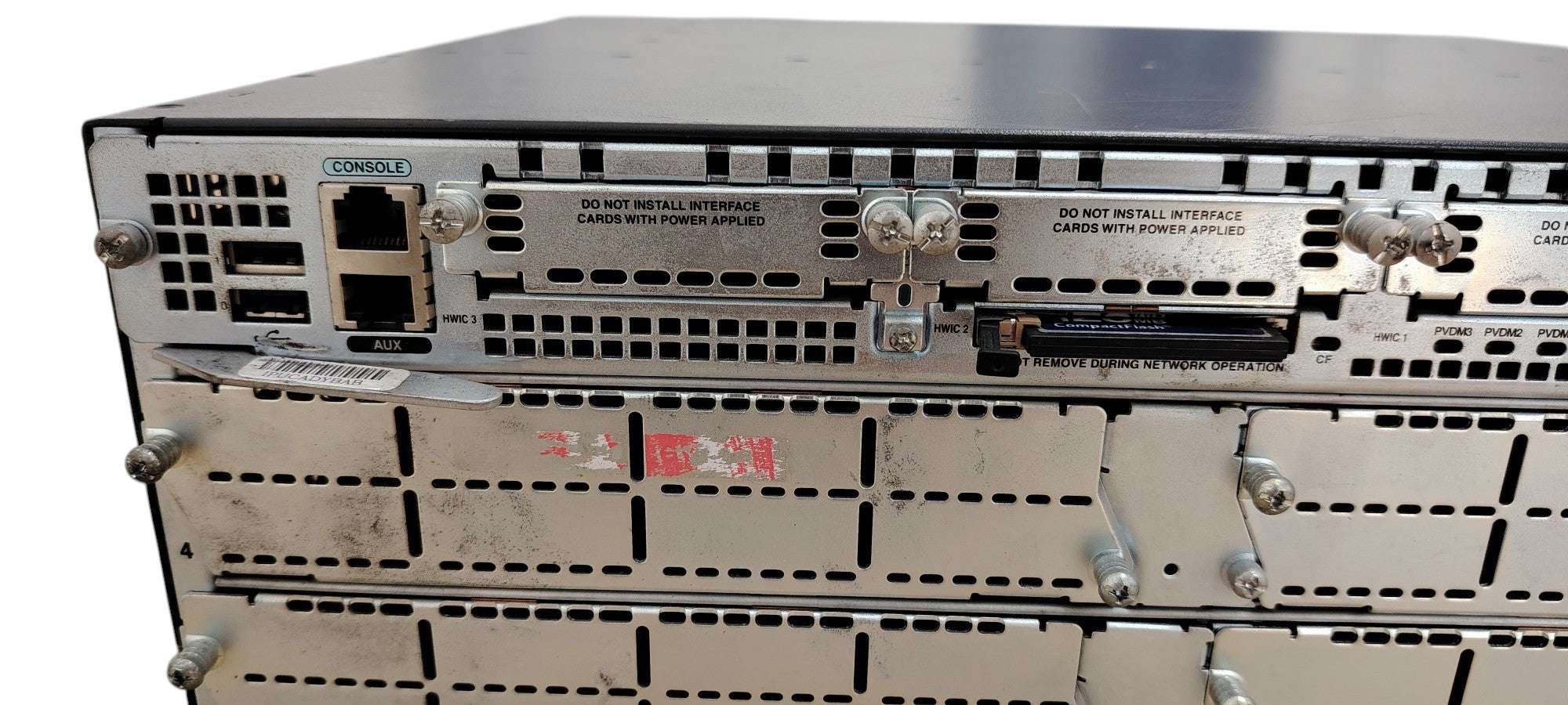 Cisco 3845 Integrated Services Router – 2x Gigabit Ethernet, 1x SFP, Rack-Mountable ISR