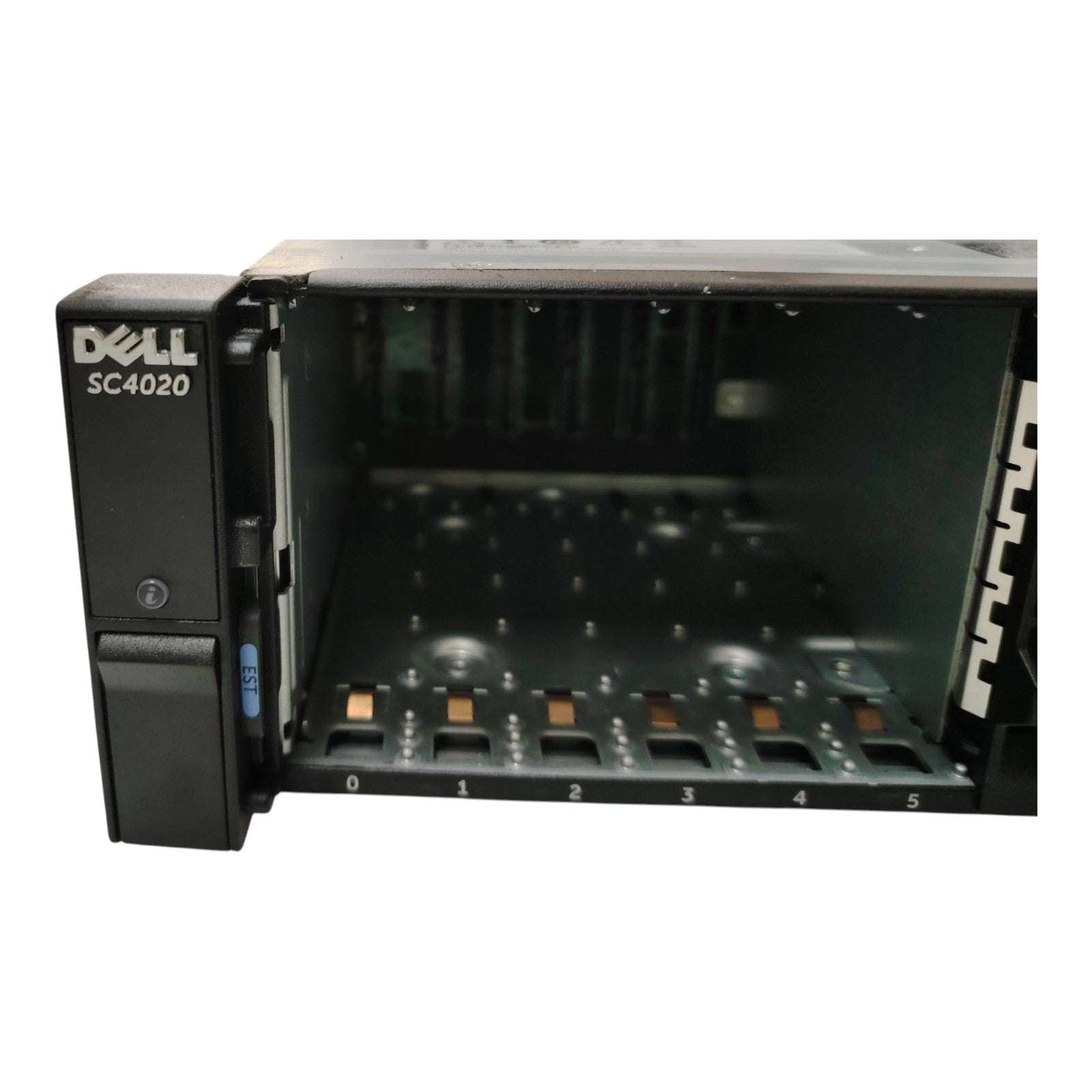 Dell Compellent SC4020 Storage Array | Dual 10Gb iSCSI Controllers | 2U Rackmount | No HDD | 580W Redundant PSU